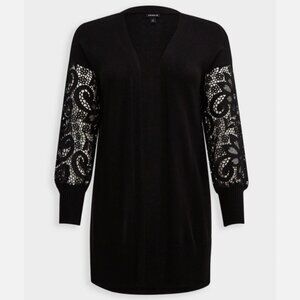 Torrid Crochet Lace Balloon Sleeve Black Open Cardigan size 3X Long Length Goth